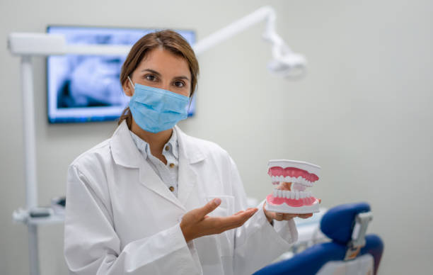 Best Emergency Broken Tooth Repair in Escobares, TX
